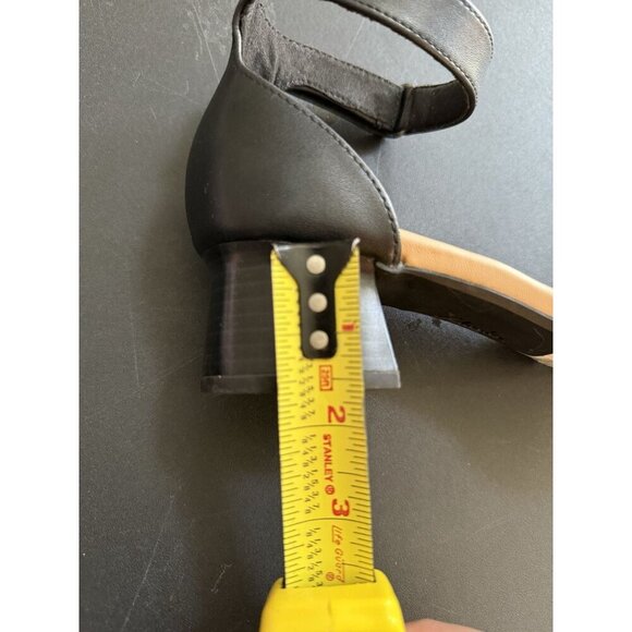 Clarks Collection Ankle Strap Sandals Ladies 9.5 Black/Tan - Picture 5 of 5